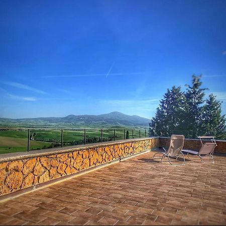 Agriturismo Il Casato Mag-Il Vaglio 皮恩扎 外观 照片