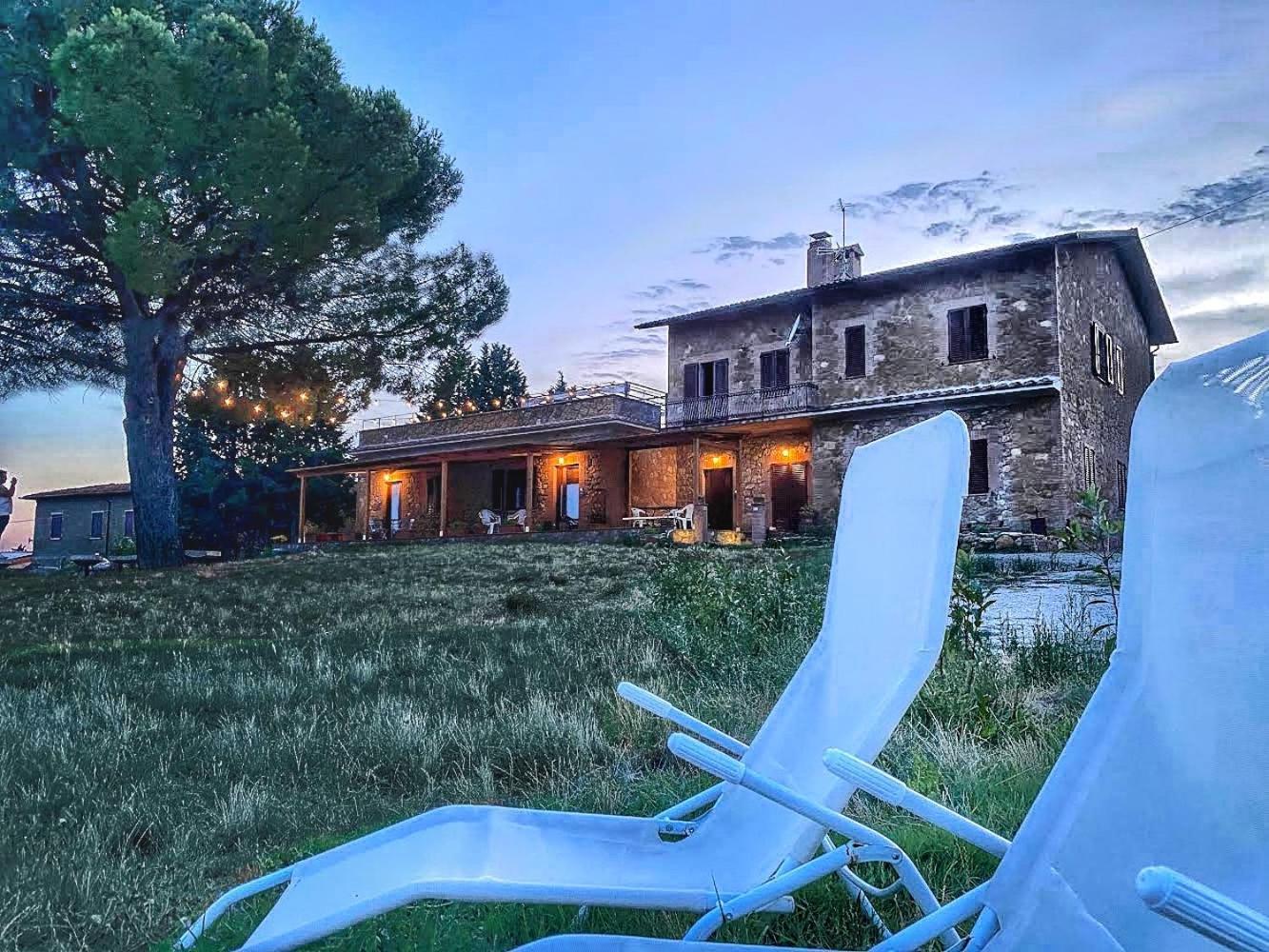 Agriturismo Il Casato Mag-Il Vaglio 皮恩扎 外观 照片
