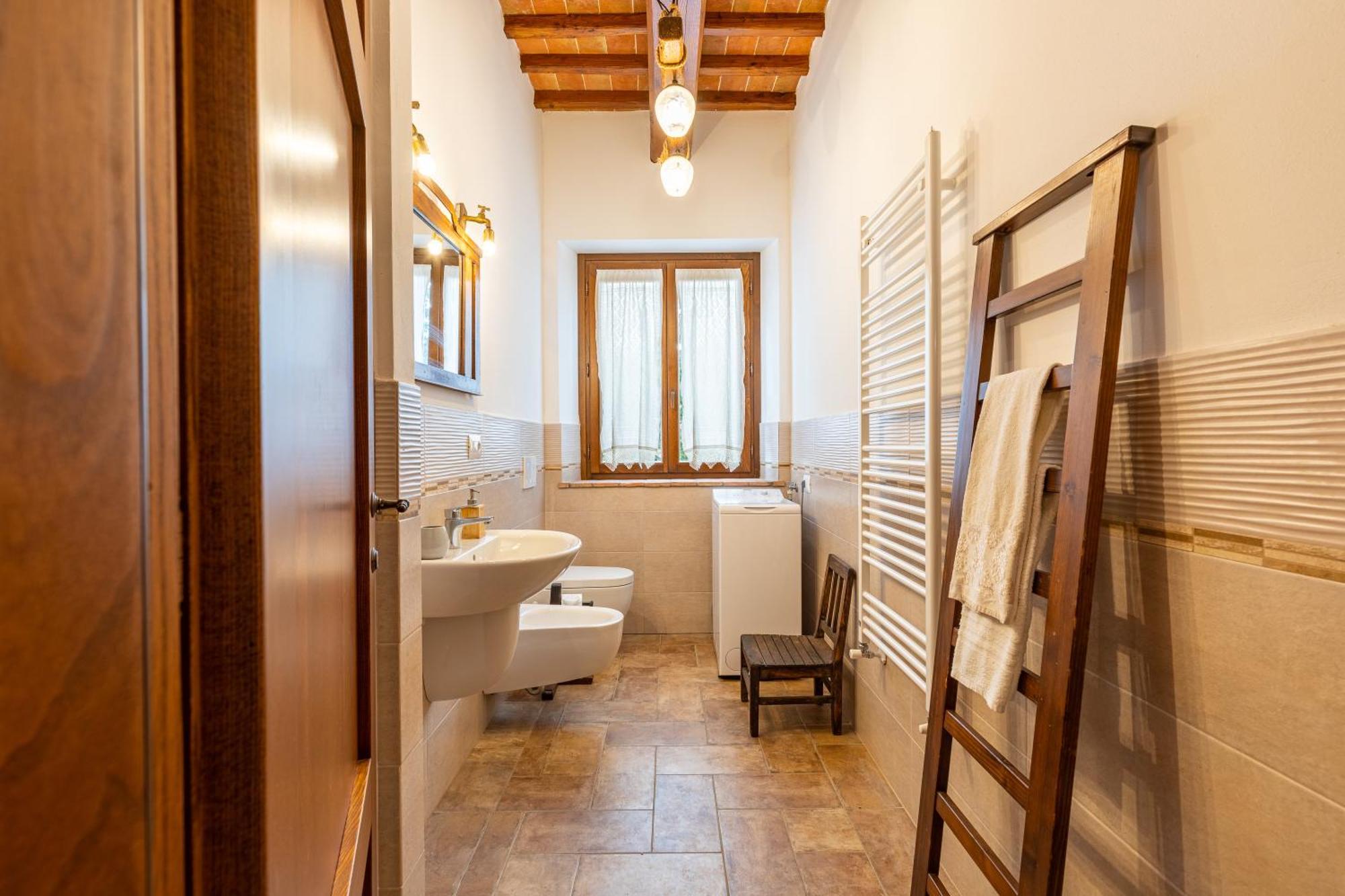 Agriturismo Il Casato Mag-Il Vaglio 皮恩扎 外观 照片